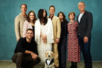 josh-charles,-abigail-spencer-and-josh-segarra-celebrate-their-“best-drug”-award-with-the-hollywood-reporter
