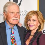 jane-fonda-remembers-ted-turner-as-someone-who-‘needed-her-and-cared-for-her’:-‘he-gave-me-confidence’