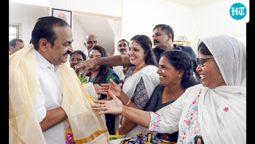 congress-mlas-ask-the-party-leadership-to-take-a-decision-on-the-kerala-chief-minister’s-face-and-pass-the-decision