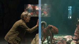 ‘remarkably-bright-creatures’-review:-sally-field-and-lewis-pullman’s-sparkle-in-the-warmly-funny-and-poignant-drama-on-netflix