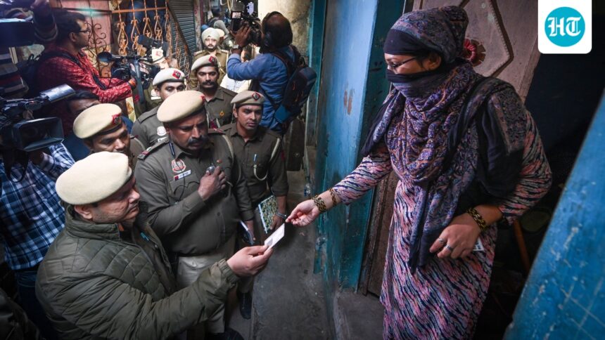 india-urges-bangladesh-to-speed-up-verification-of-illegal-immigrants