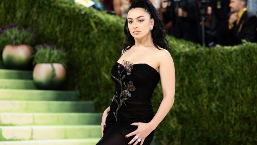charli-xcx-returns-with-“rock-music”