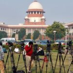 supreme-court-notice-to-govt-on-social-media-accounts-banned-in-gujarat-aap