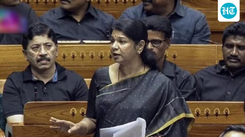 kanimozhi-is-seeking-separate-lok-sabha-seats-for-dmk-mps-after-the-congress-exit