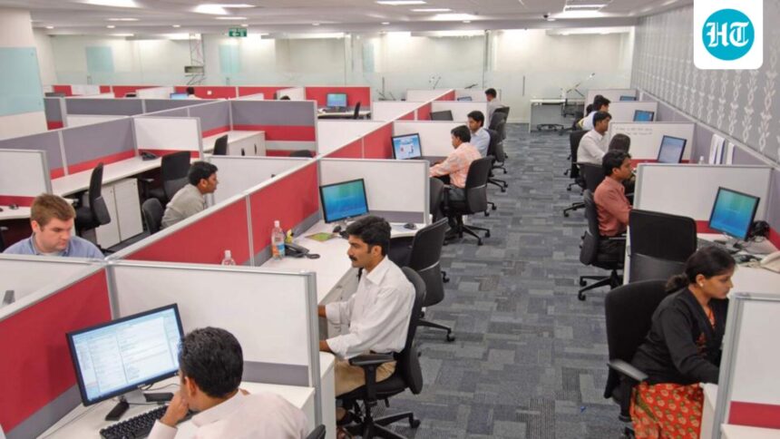 are-white-collar-workers-the-new-blue-collar-class?