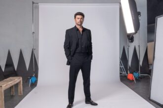 with-“mortal-kombat-ii”-and-“the-boys,”-karl-urban-has-become-the-master-of-the-nerd