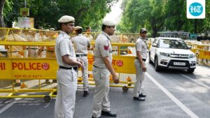 security-has-been-tightened-at-the-bjp-offices-in-delhi-after-the-special-cell-received-information-about-possible-terror-attacks