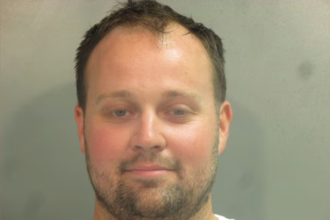 josh-duggar-continues-to-plead-with-his-wife