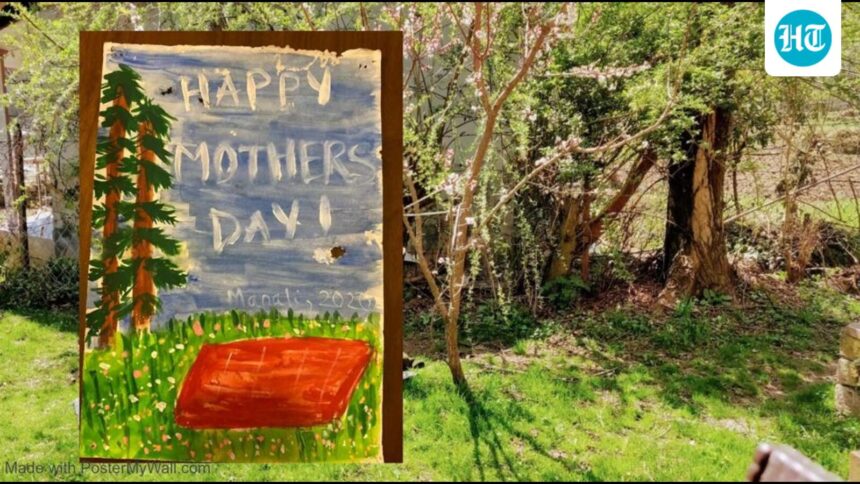 book-box:-breaking-the-mother-daughter-code