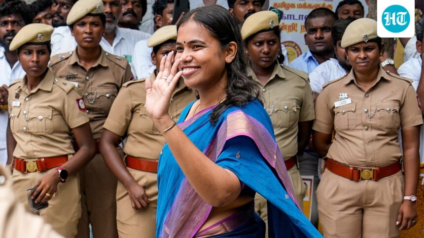 who-is-s-keerthana-the-only-female-minister-in-the-vijay-government-of-tamil-nadu-who-speaks-hindi-fluently | GIBN who-is-s-keerthana?-the-only-female-minister-in-the-vijay-government-of-tamil-nadu-who-speaks-hindi-fluently