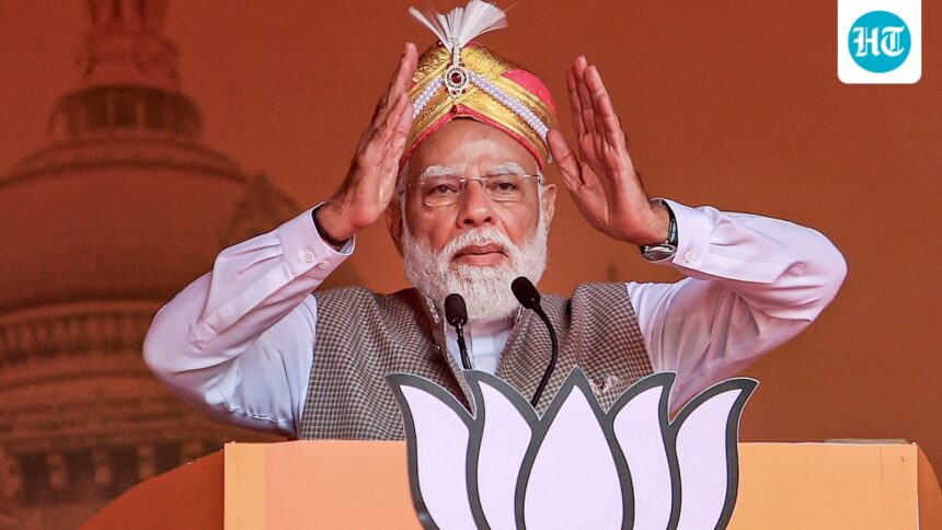 ‘parasit-congress’:-a-sharp-attack-on-pm-modi-as-rahul-gandhi-attended-vijay’s-swearing-in