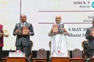 “justice-may-be-blind,-but-it-has-a-sense-of-humour”:-cji-surya-kant
