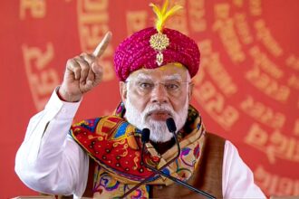 with-sumanth-temple-and-reference-to-nehru,-pm-modi-criticizes-the-“appeasement”-policy-followed-by-the-opposition