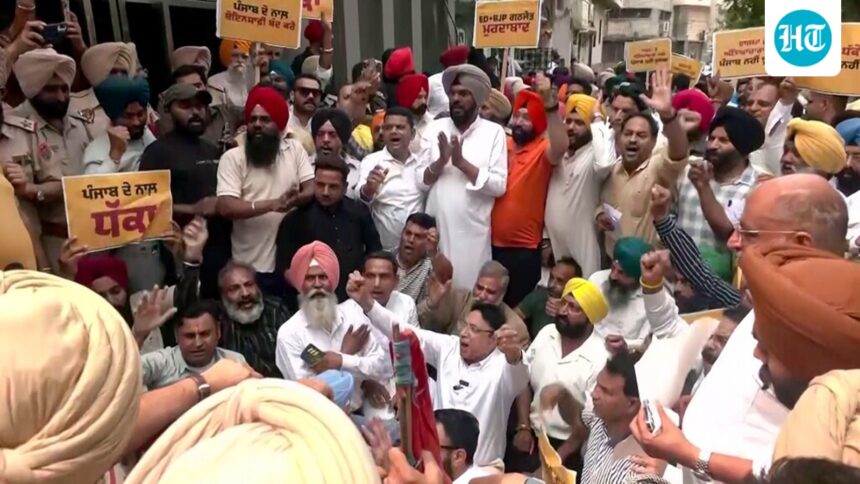 aap-vs-bjp:-statewide-protests-erupt-in-punjab-after-ed-arrest-of-minister-sanjeev-arora