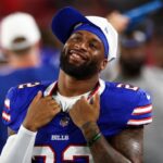 nfl-standout-ray-davis’-foster-care-journey-set-for-film-from-‘reacher’-director-(exclusive)