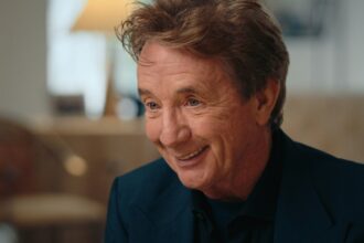 ‘marty,-life-is-short’-movie-review:-lawrence-kasdan’s-netflix-documentary-about-his-warm,-big-hearted-friend-martin-short