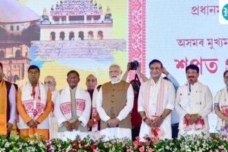 a-man-is-shot-dead-at-the-venue-of-the-swearing-in-ceremony-of-assam-cm-himanta