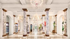 where-check-in-takes-place-in-cannes