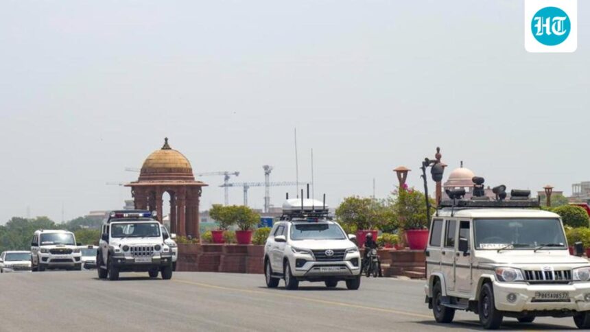 the-state-cabinet-reduced-the-size-of-the-convoy-after-prime-minister-modi’s-appeal-to-save-fuel