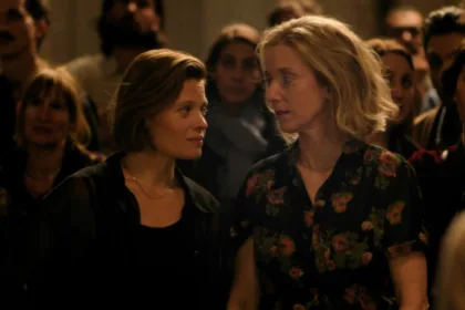 “a-woman’s-life”-starring-leah-drucker-as-a-surgeon-in-her-fifties-whose-life-threatens-to-collapse-(exclusive-clip-at-cannes)