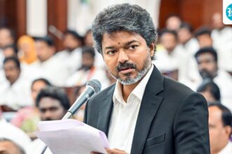 all-an-astrologer-can-do-is-make-predictions:-dmk-swipes-on-cm-vijay’s-osd-appointment
