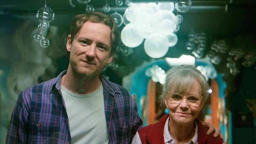 how-‘remarkably-bright-creatures’-went-from-bestseller-to-netflix-with-sally-field-and-lewis-pullman