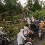 56-people-killed-after-strong-storm-and-heavy-rains-in-uttar-pradesh;-cm-yogi-orders-relief