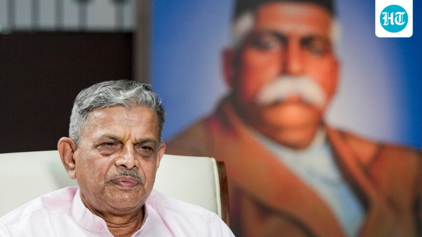 the-rss-leader’s-“dialogue-with-pak”-statement-has-the-support-of-the-former-army-chief,-and-kung’s-question:-“what-has-changed?”