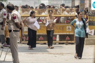the-shift-of-neet-to-computer-based-exam-faces-the-hurdle-of-one-shift
