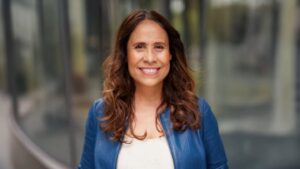 fashion-and-entertainment-boost-at-gap:-pam-kaufman-taps-fellow-paramount-alum-as-first-key-hire
