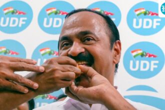 kerala-cm-designate-vd-satheesan-visits-vm-sudheeran,-‘asks-for-blessings’-after-congress-nod