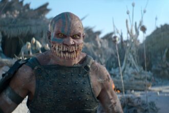 building-the-pool:-how-simon-mcquaid-and-the-mortal-kombat-ii-film-crew-brought-the-fan-favorite-to-life
