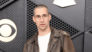 jack-antonoff-attacks-ai-music-creators,-calling-them-“godless-bitches”