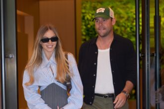 australian-pda-clip-of-sydney-sweeney-&-scooter-braun-is-not-what-you-think