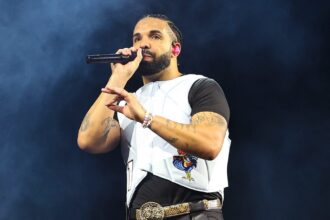 drake-releases-three-new-albums:-full-track-lists-for-“iceman,”-“habibti,”-and-“maid-of-honor”