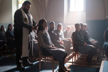 ‘the-vine’-review:-marion-cotillard-goes-through-hell-in-a-thrilling-cult-themed-melodrama-that’s-relevant-despite-its-contradictions