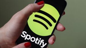 why-did-spotify-change-its-logo-to-a-disco-ball?-arrangements-explained
