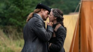 even-caitriona-balfe-and-sam-heughan-don’t-know-how-to-interpret-that-‘outlander’-ending