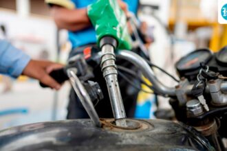fuel-price-in-kolkata-today:-petrol-prices-rise-to-inr-10874-per-liter,-diesel-price-to-inr-95.13-per-liter