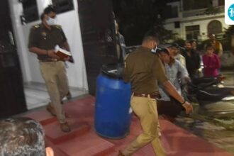 a-married-woman-kills-her-lover-with-the-help-of-her-husband,-and-places-her-body-in-a-blue-drum-before-disposing-of-it-in-vasai;-arrested
