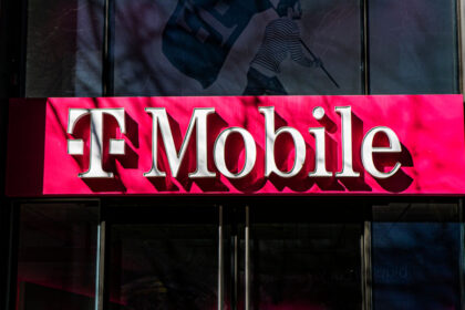 t-mobile-will-cover-up-to-$800-per-line-—-and-you-can-switch-in-15-minutes