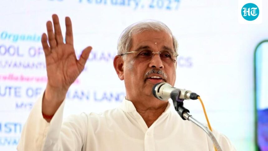tamil-nadu-governor-reduces-convoy-size-on-pm’s-plea-to-reduce-fuel-consumption