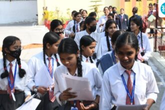 cbse-makes-three-languages-​​compulsory-in-class-9-10,-and-there-is-no-board-exam-for-class-3