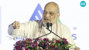 amit-shah-says-gujarat-should-be-a-leader-in-the-services-and-it-sector-as-well