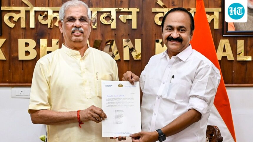 who-is-part-of-the-new-kerala-government?-complete-list-of-ministers-appointed-by-prime-minister-designate-satheesan