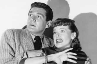 “war-of-the-worlds”-star-anne-robinson-dies-at-the-age-of-96