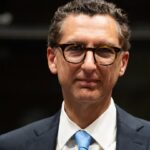 the-head-of-canal+-says-he-will-blacklist-talents-who-have-petitioned-against-right-wing-billionaire-malik