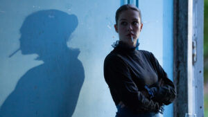 ‘another-day’-review:-adele-exarchopoulos-shines-as-a-woman-under-the-influence-in-a-loose-limbed-portrait-of-an-alcoholic