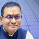 ‘motegaonkar-sir-doctors-factory’:-10th-arrest-of-coaching-center-owner-in-neet-ug-leak,-describes-himself-a-‘visionary-educator’