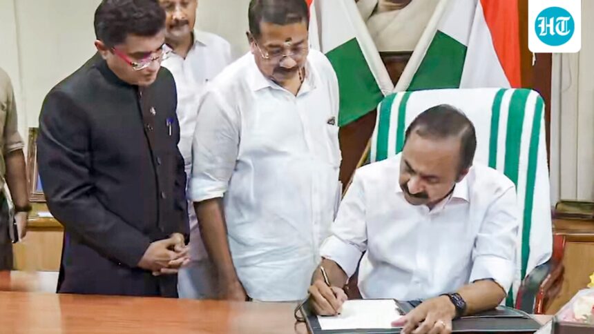 kerala-cm-satheesan’s-first-order:-free-bus-travel-for-women,-inr-3,000-hike-for-asha-workers